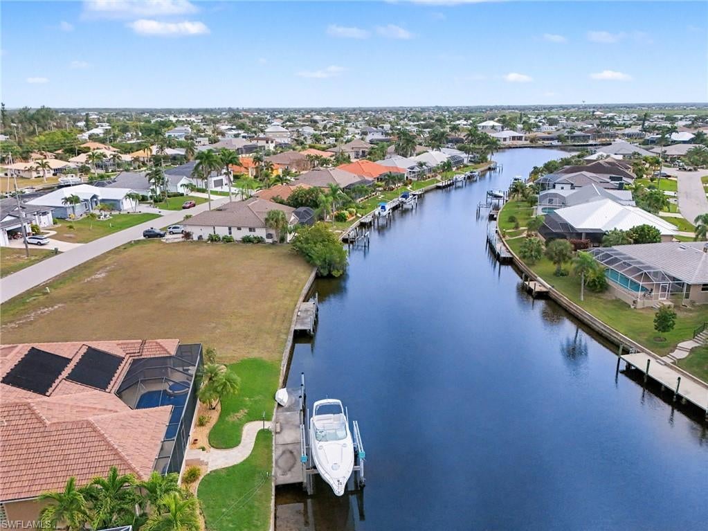 PUNTA GORDA ISLES - Land