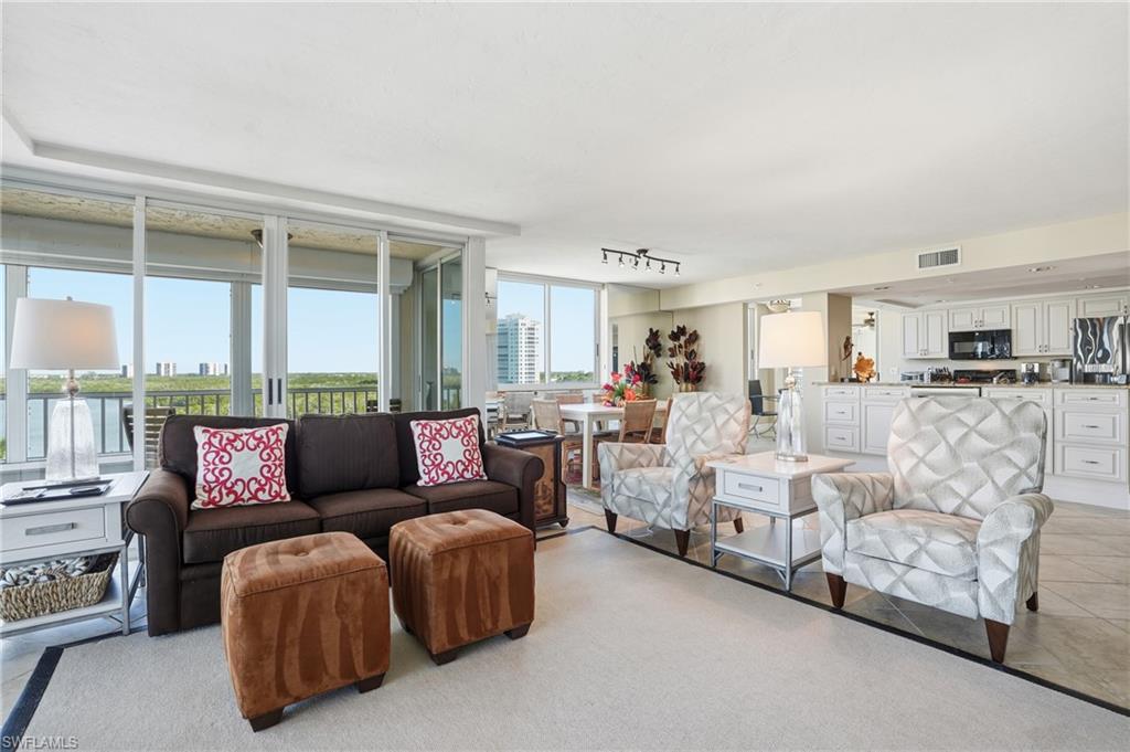 GULF BREEZE AT VANDERBILT - Residential