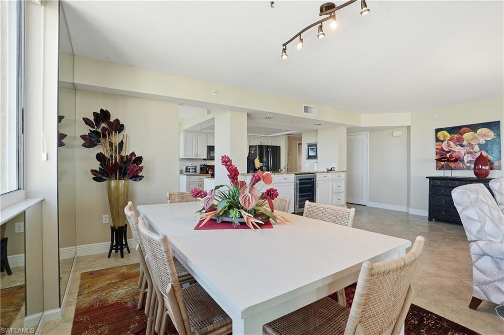 GULF BREEZE AT VANDERBILT - Residential