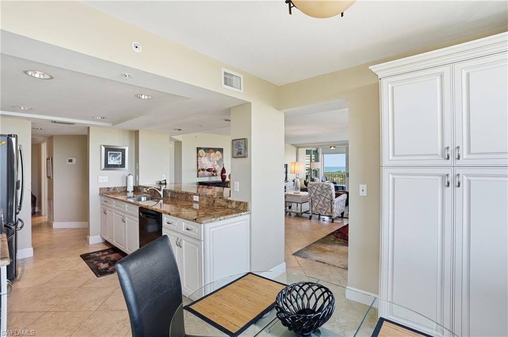 GULF BREEZE AT VANDERBILT - Residential