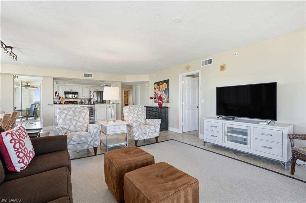 GULF BREEZE AT VANDERBILT - Residential