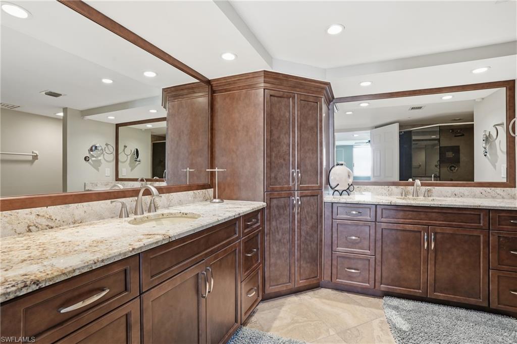 GULF BREEZE AT VANDERBILT - Residential