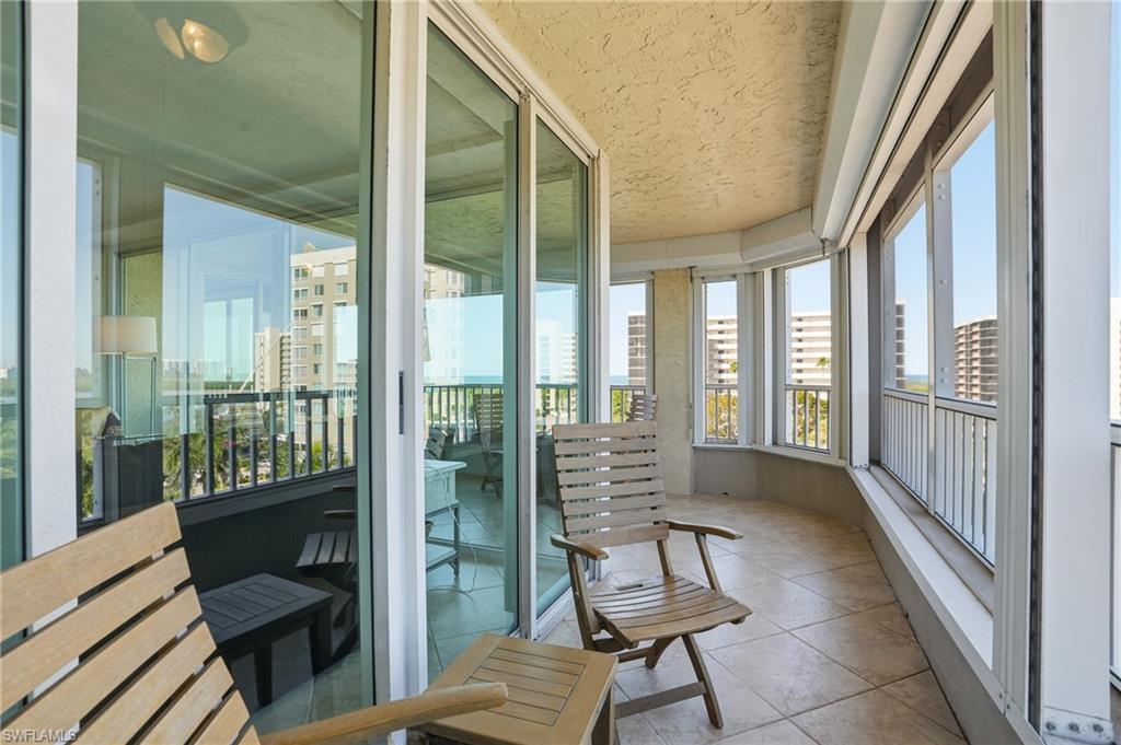 GULF BREEZE AT VANDERBILT - Residential