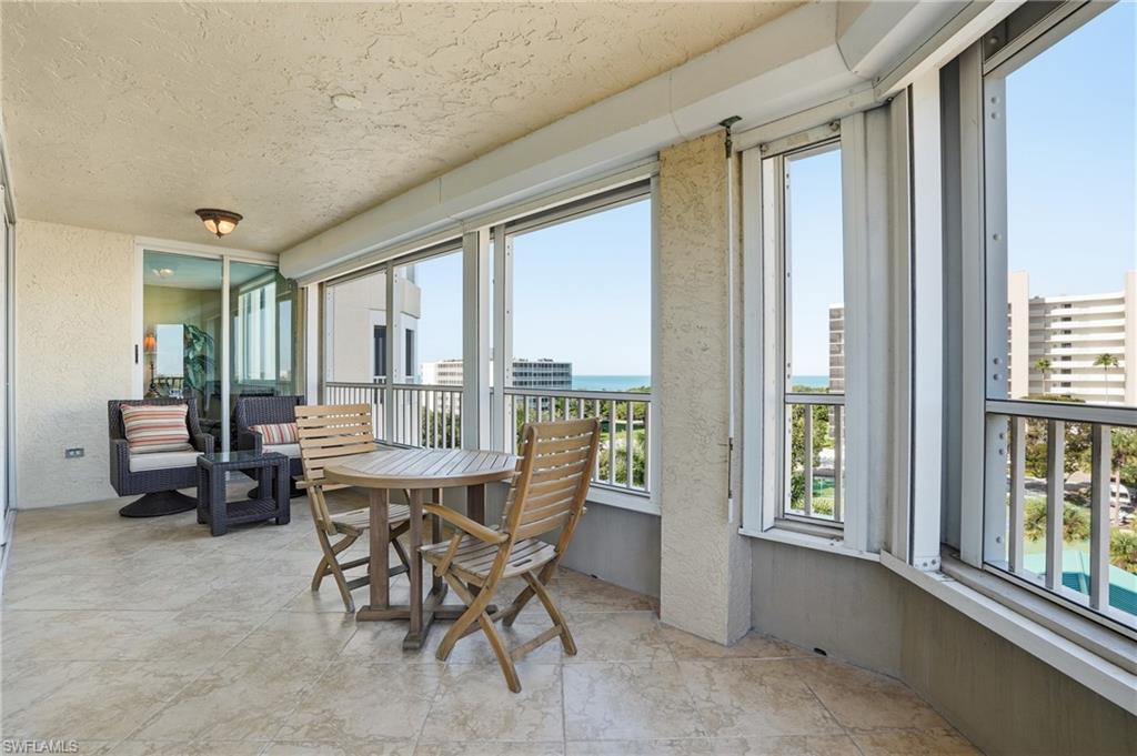 GULF BREEZE AT VANDERBILT - Residential