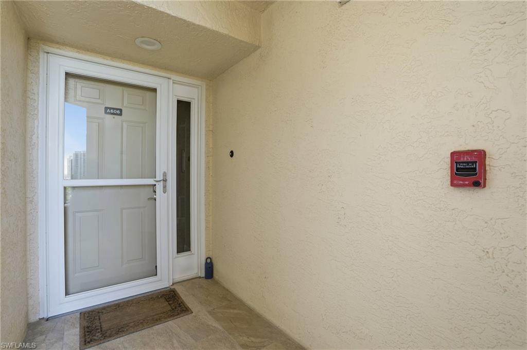 GULF BREEZE AT VANDERBILT - Residential