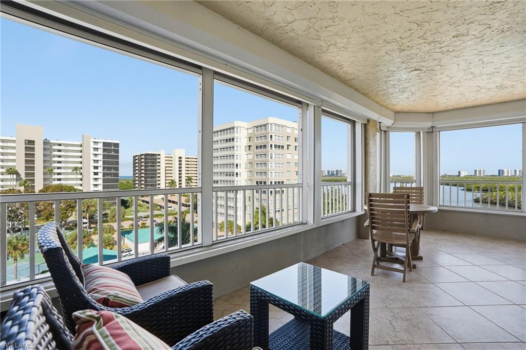 GULF BREEZE AT VANDERBILT - Residential
