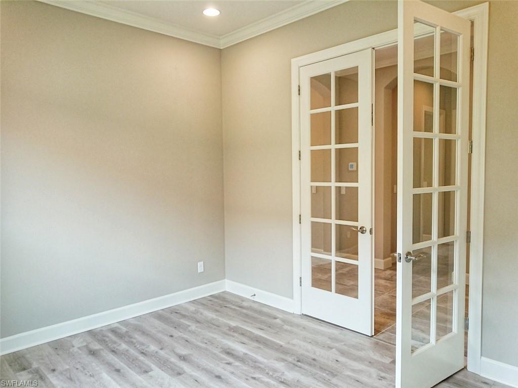 PEBBLE POINTE - Residential