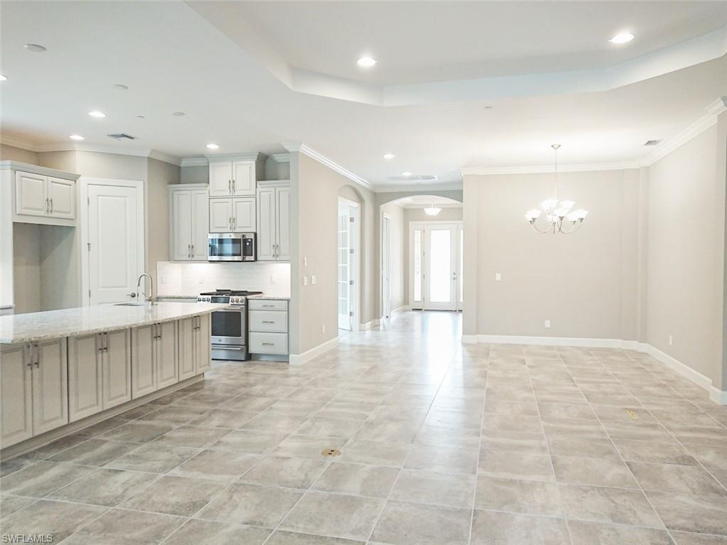 PEBBLE POINTE - Residential