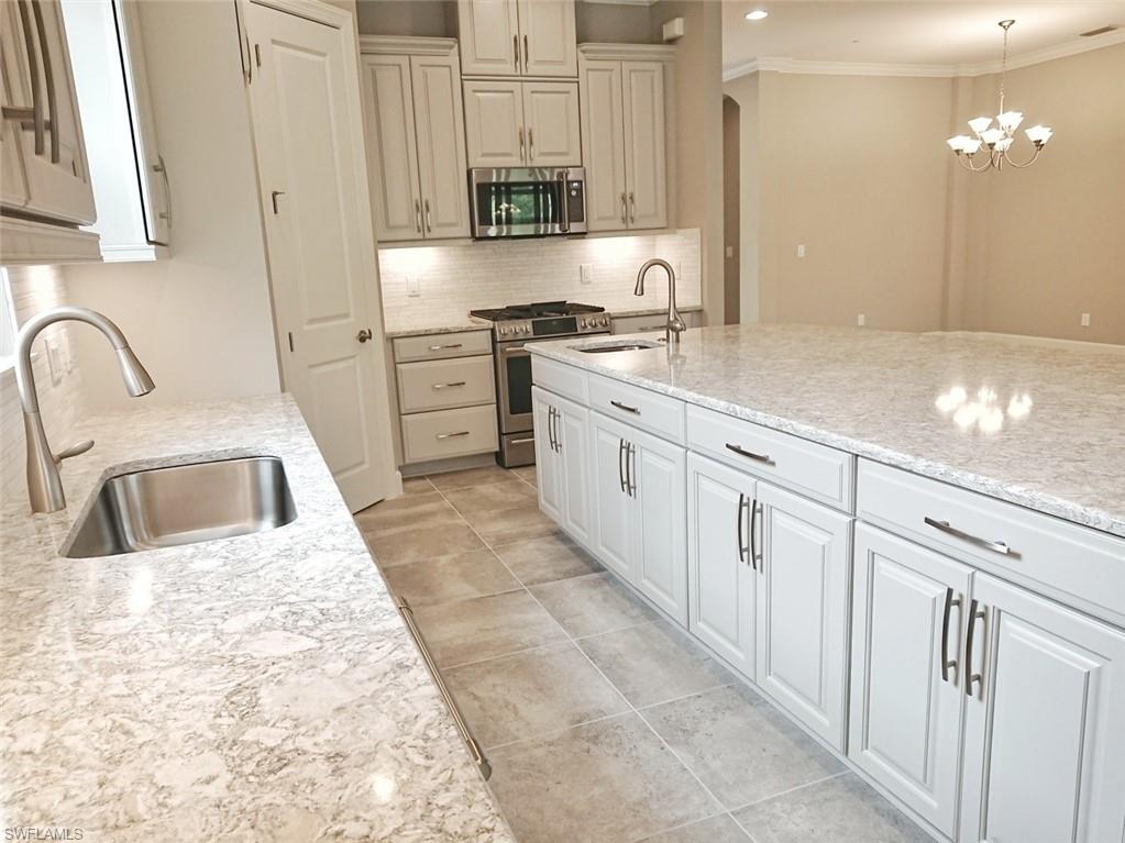 PEBBLE POINTE - Residential