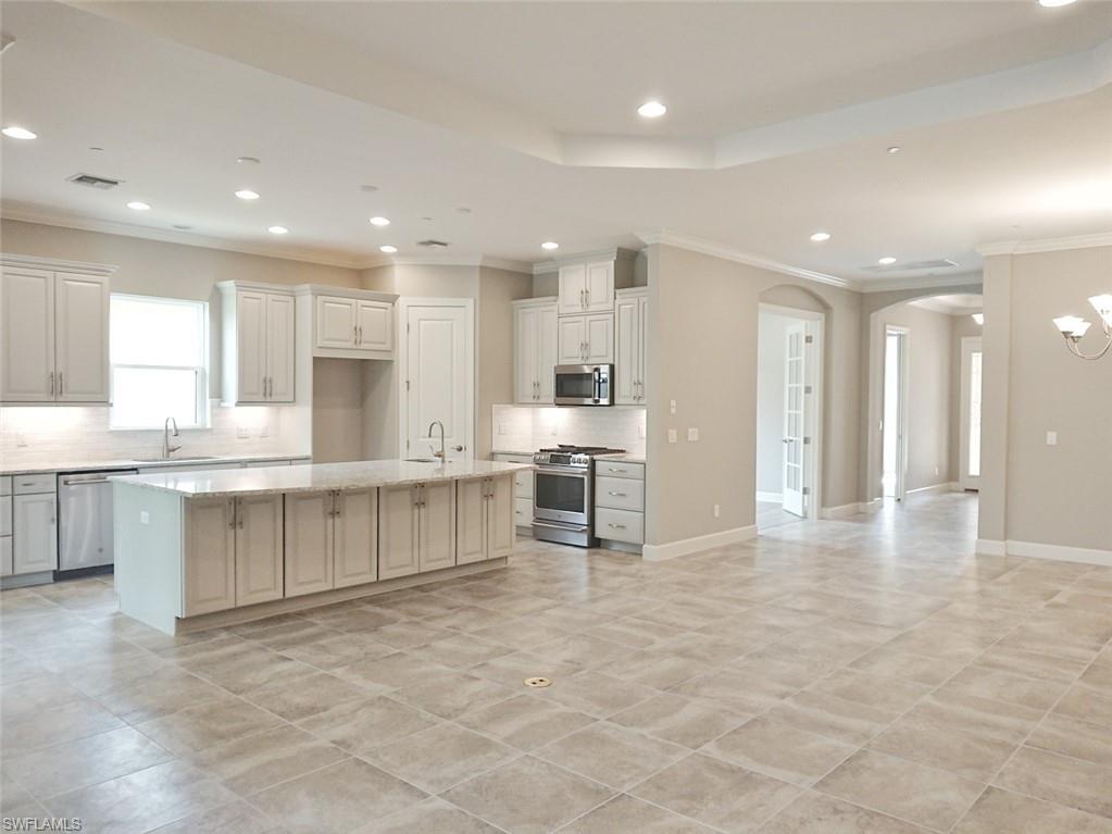 PEBBLE POINTE - Residential