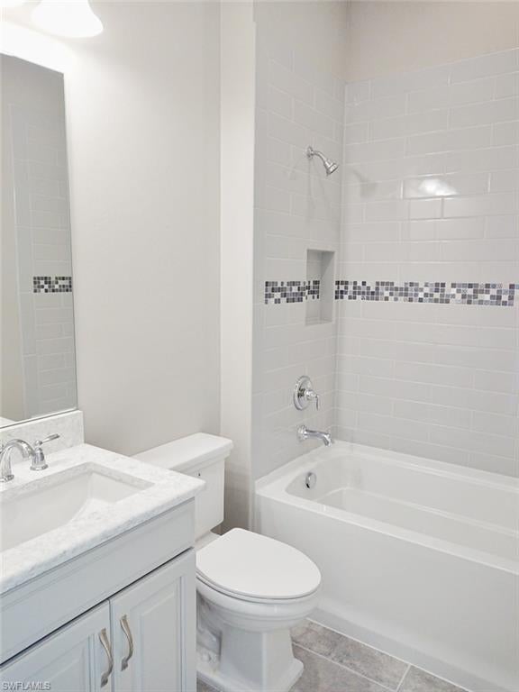 PEBBLE POINTE - Residential