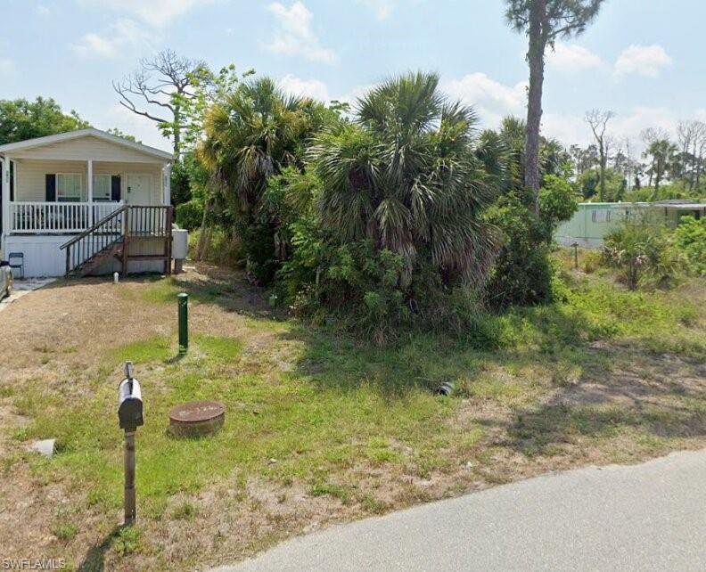 EAST ENGLEWOOD - Land