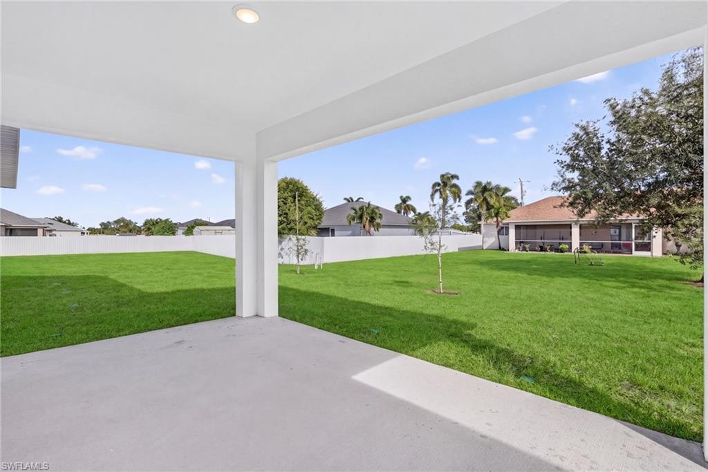 CAPE CORAL - Residential
