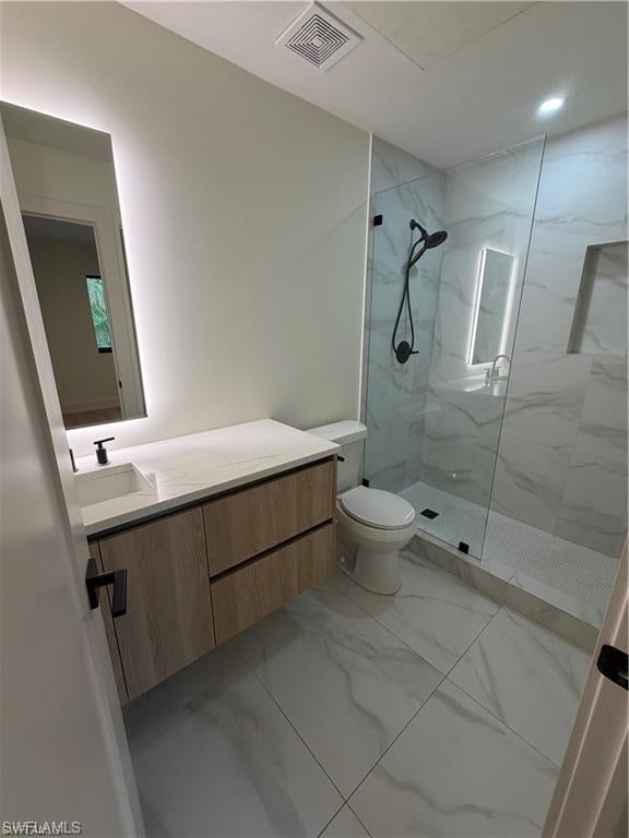 AVALON ESTATES - Residential Lease