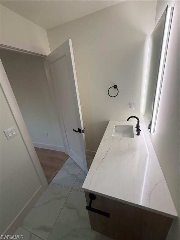 AVALON ESTATES - Residential Lease