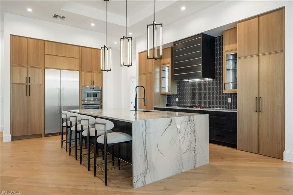 DEVONWOOD - Residential
