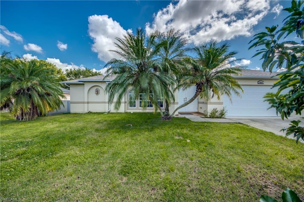 CAPE CORAL - Residential