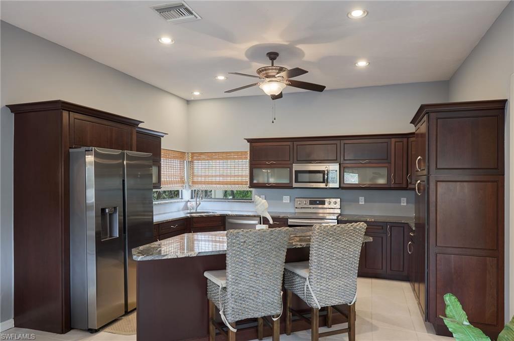 SANIBEL SHORES - Residential