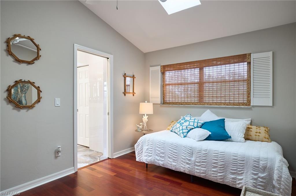 SANIBEL SHORES - Residential