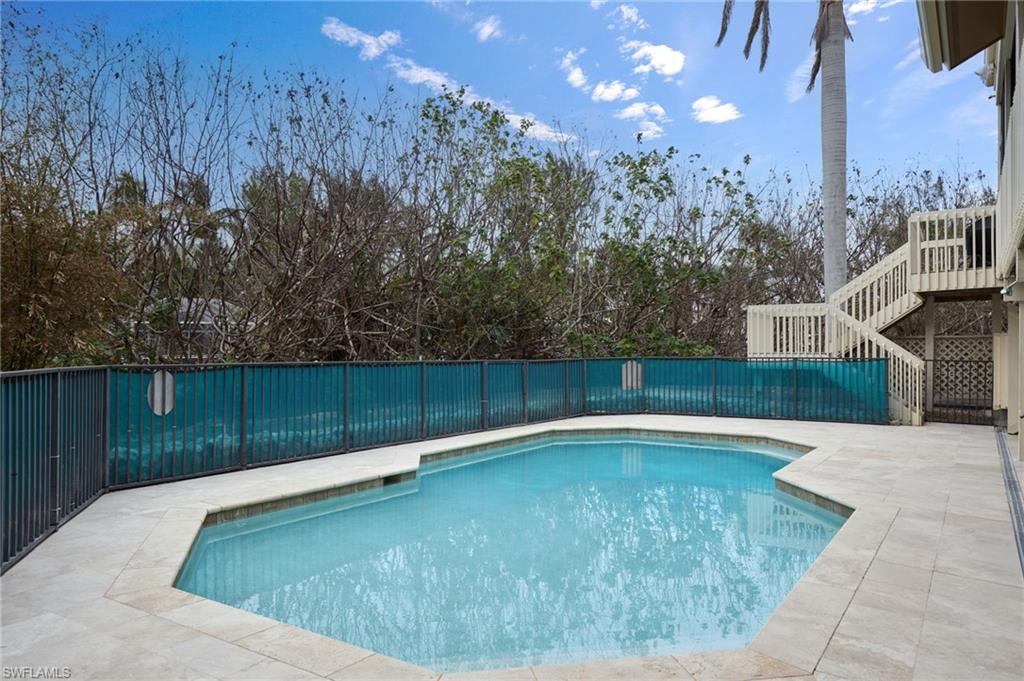 SANIBEL SHORES - Residential