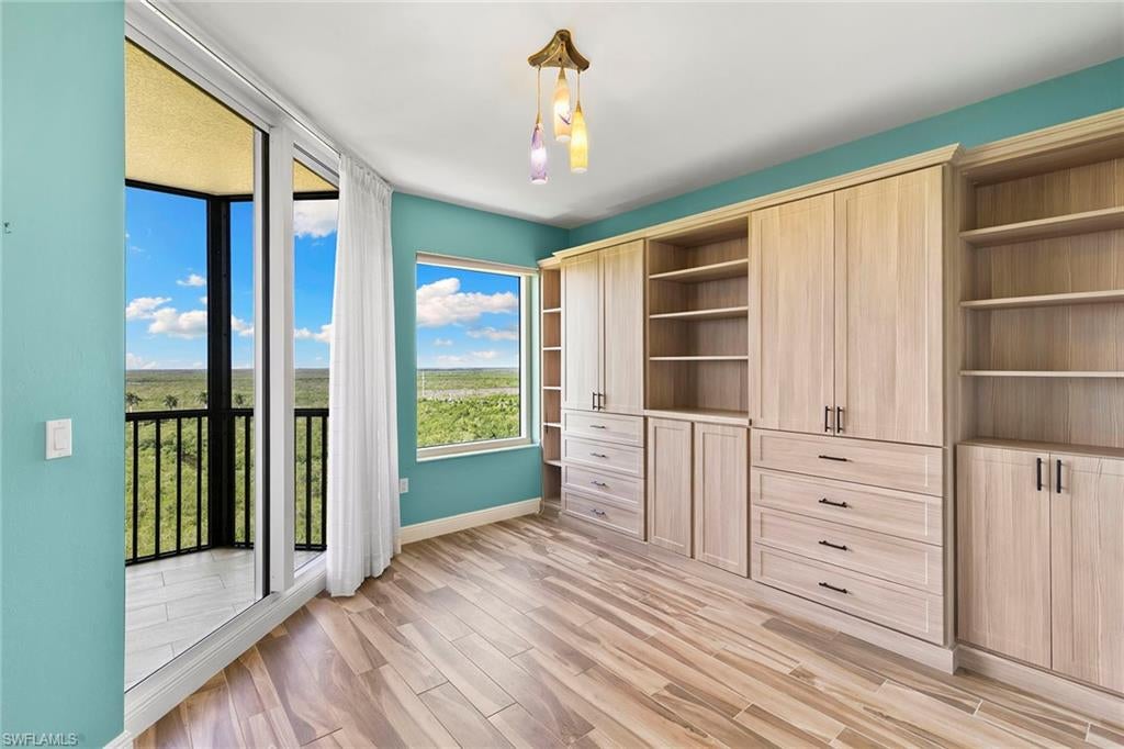 SERANO - Residential