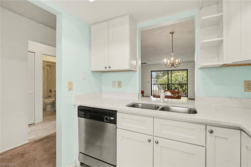 CAVENDISH SQUARE CONDO - Residential