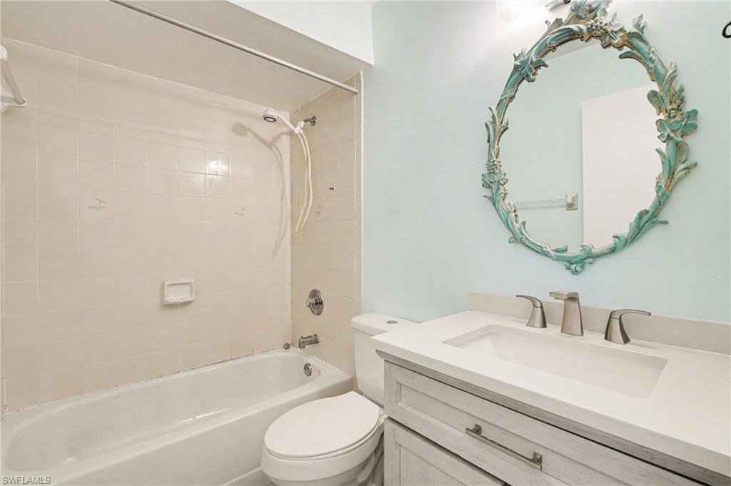 CAVENDISH SQUARE CONDO - Residential