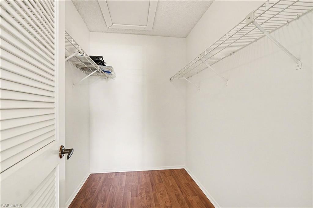 CAVENDISH SQUARE CONDO - Residential