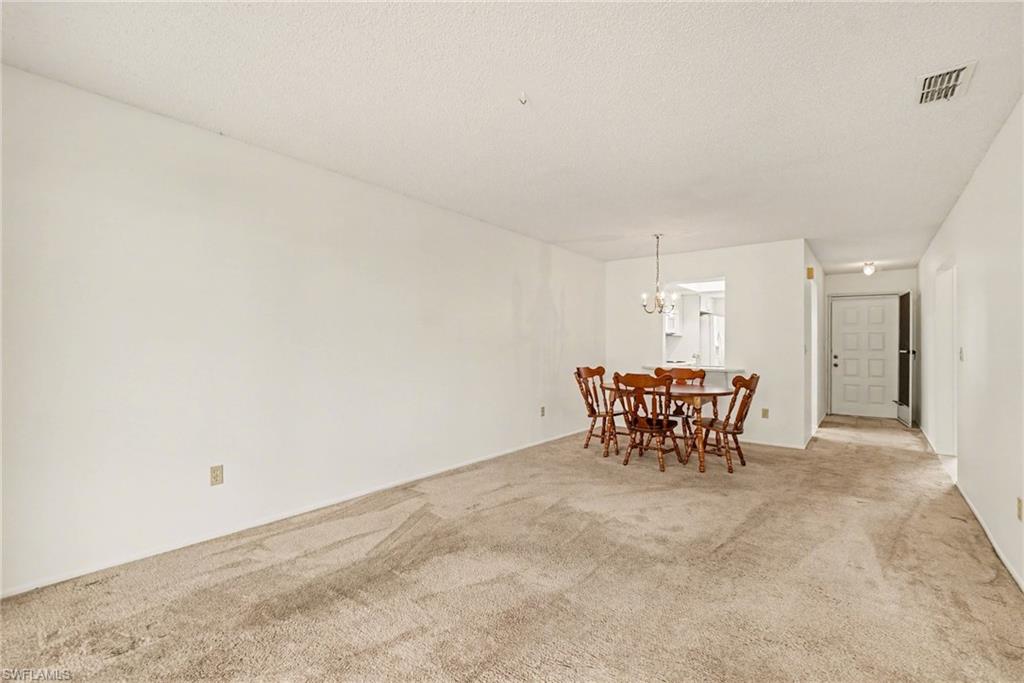 CAVENDISH SQUARE CONDO - Residential