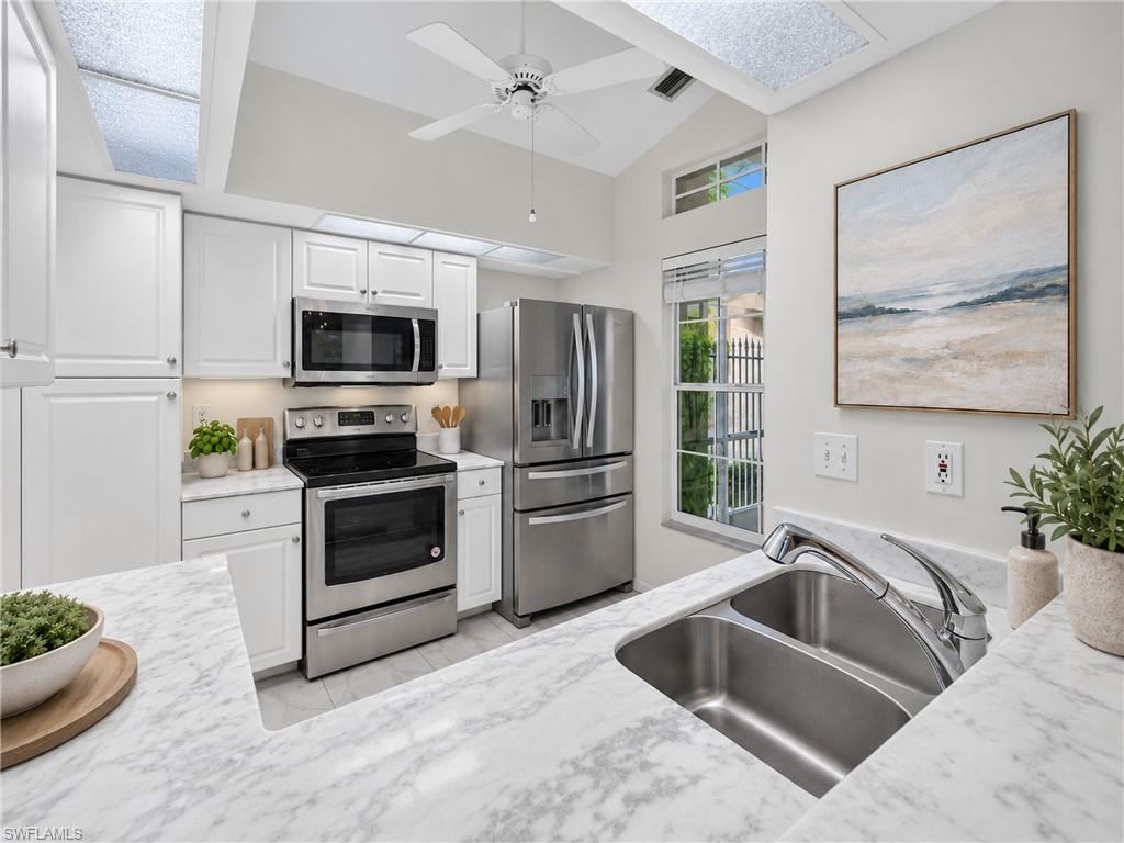 HERONS GLEN - Residential