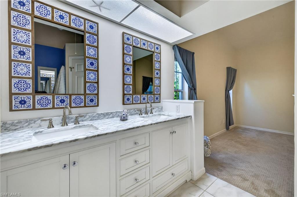 HERONS GLEN - Residential