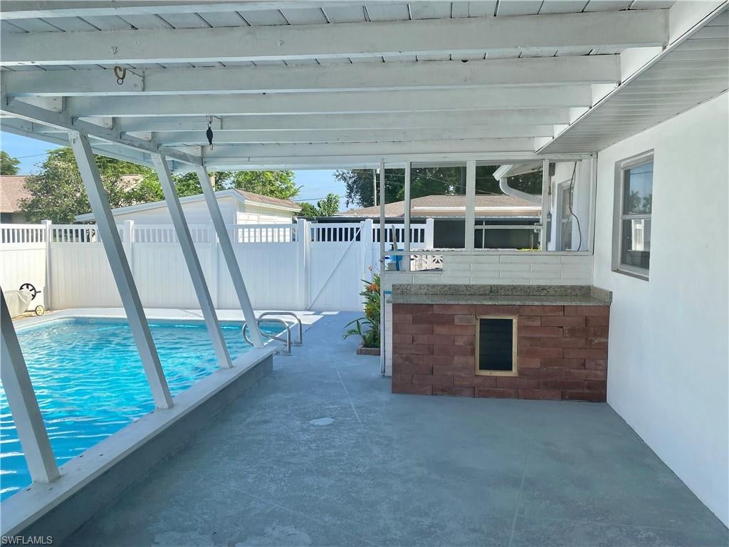 MORSE SHORES - Residential