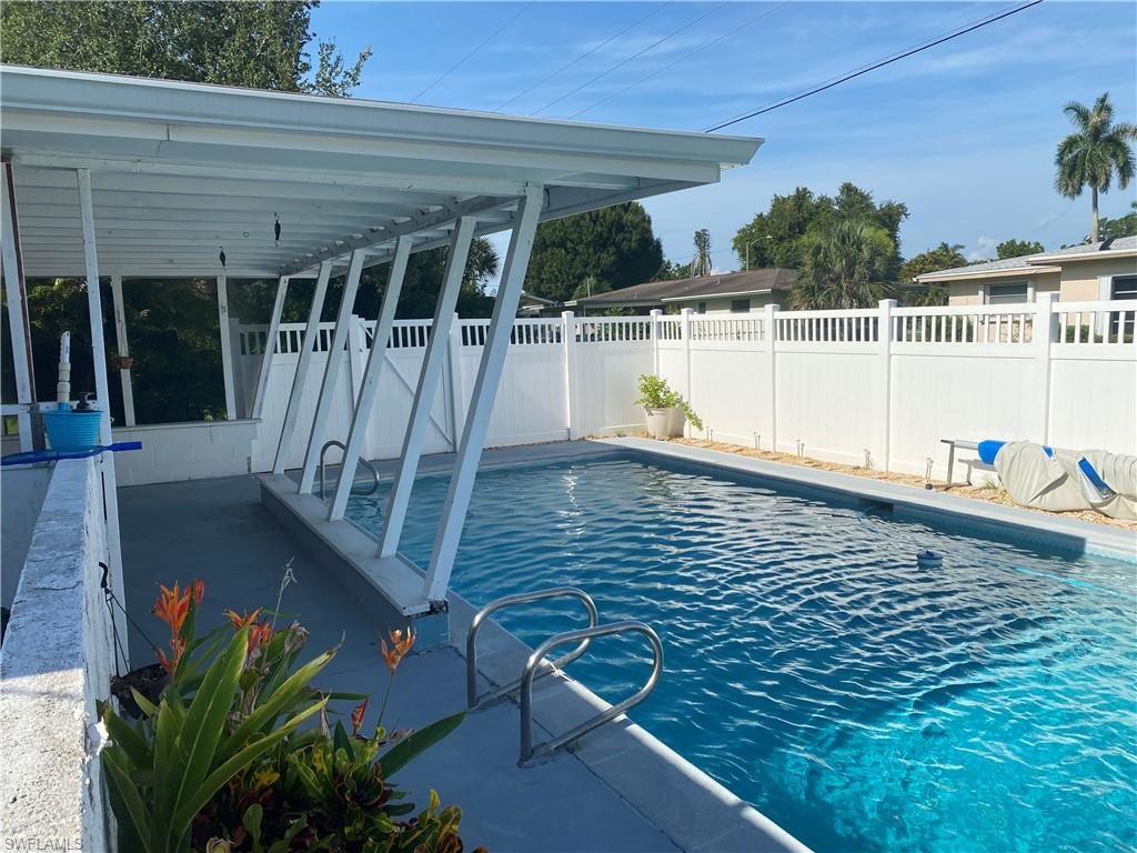 MORSE SHORES - Residential