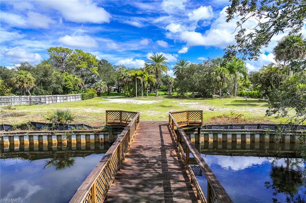COCOHATCHEE ESTATES - Land