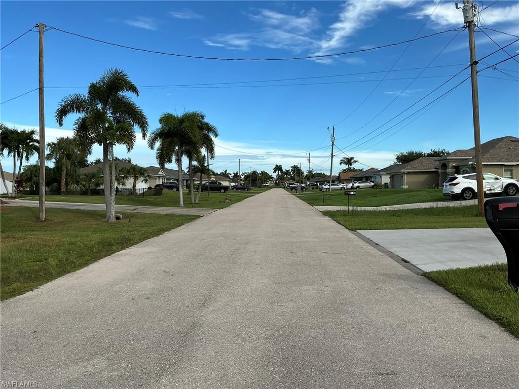 CAPE CORAL - Land