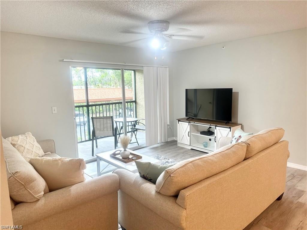 SAN MIRAGE - Residential Lease