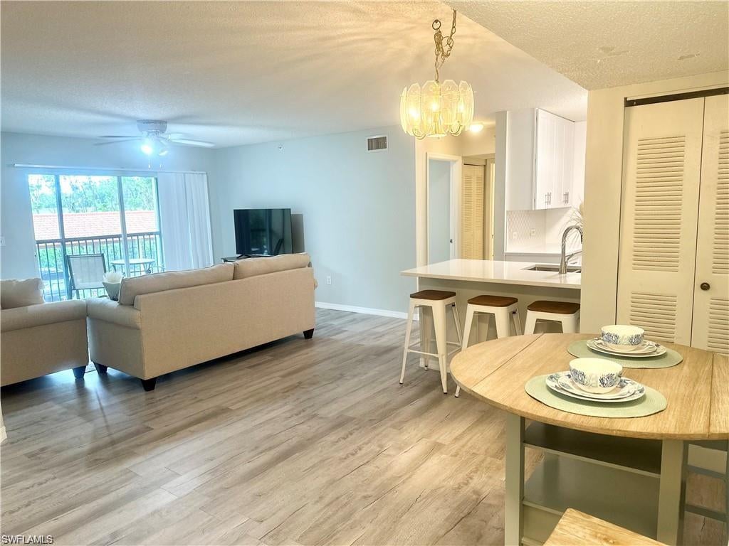 SAN MIRAGE - Residential Lease