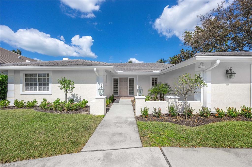 MOORINGS - Residential Lease