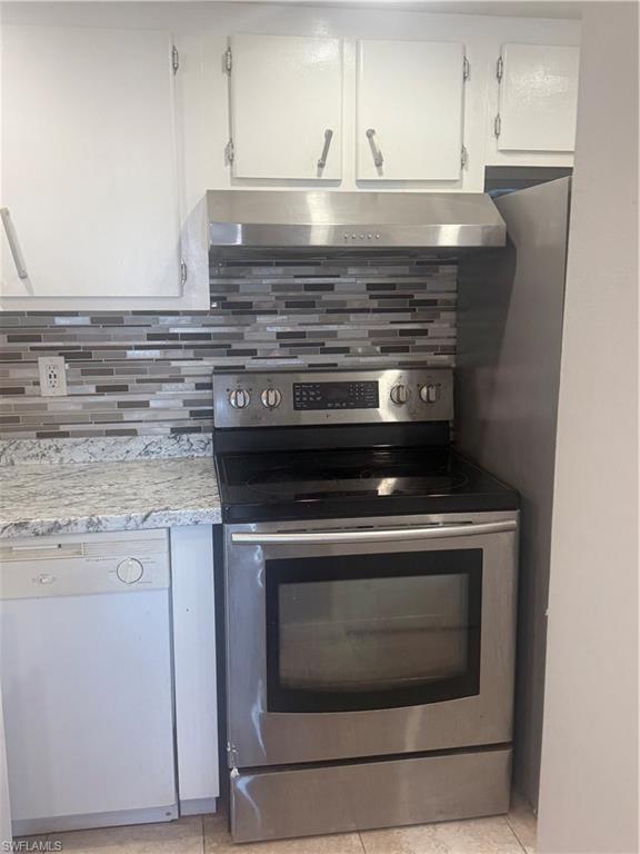 WINDSOR WEST - Residential