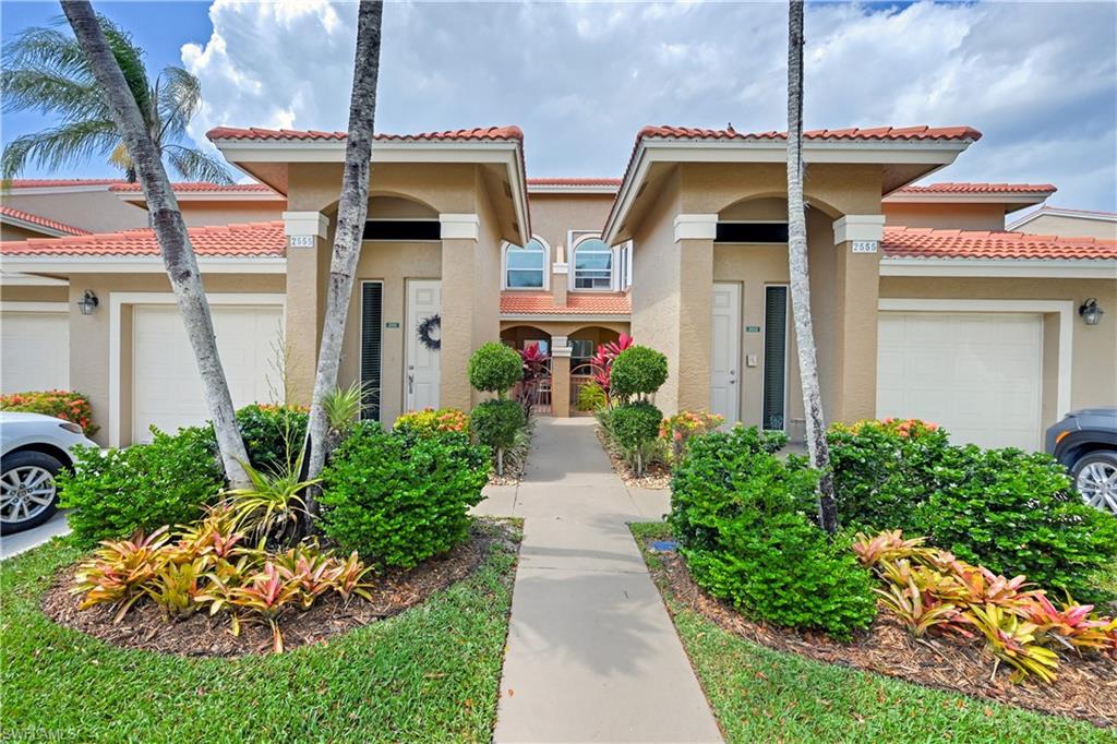 HUNTINGTON LAKES - Residential
