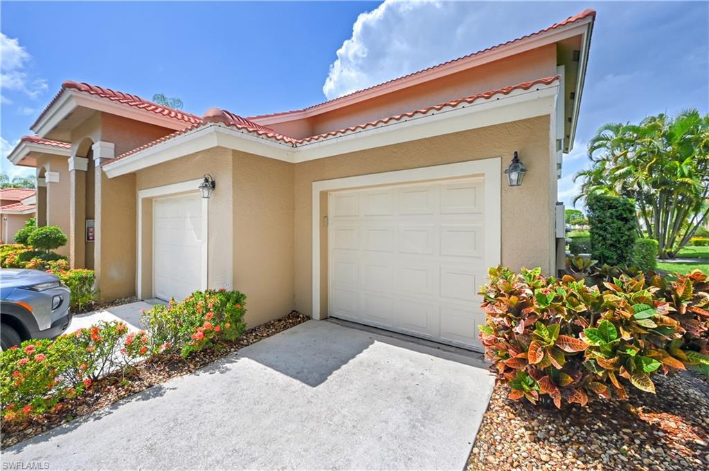HUNTINGTON LAKES - Residential