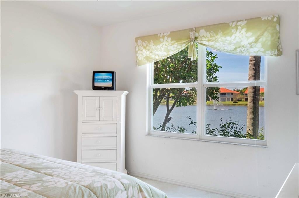 HUNTINGTON LAKES - Residential