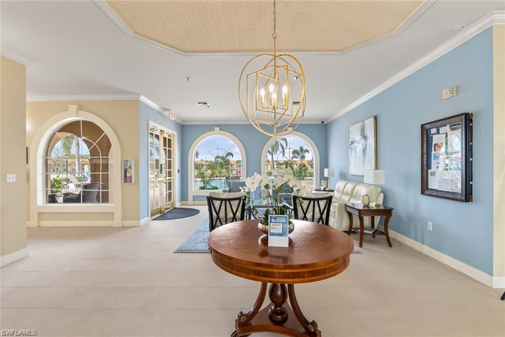HUNTINGTON LAKES - Residential