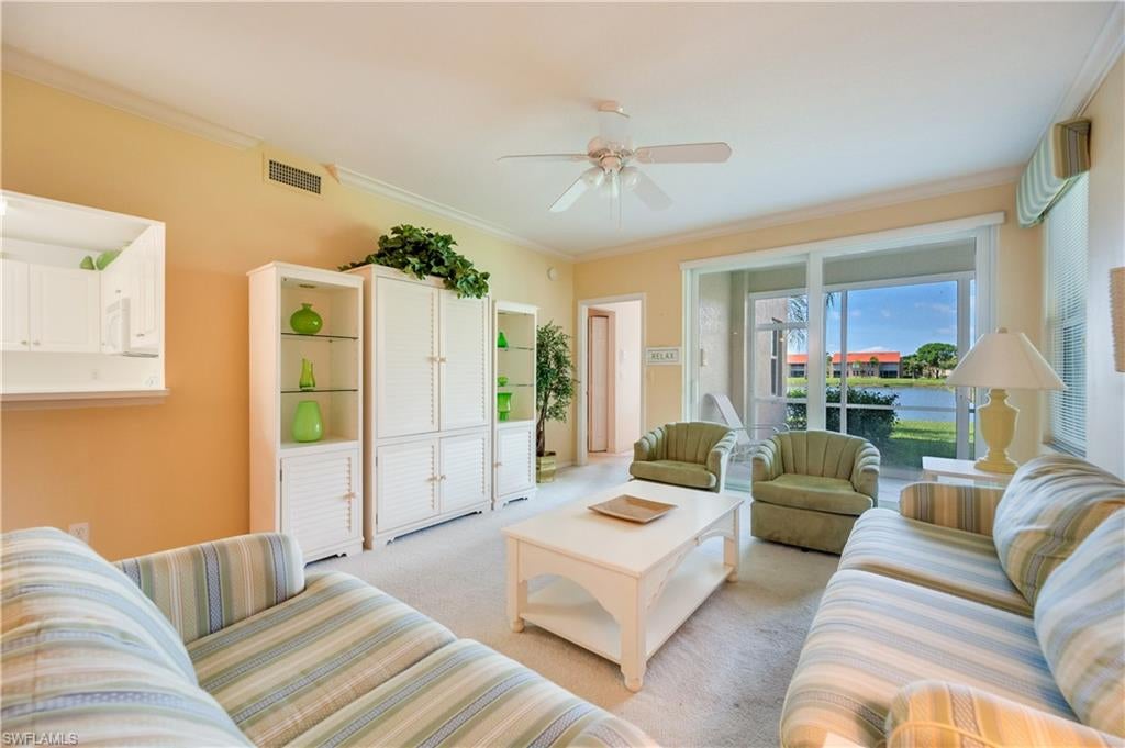 HUNTINGTON LAKES - Residential