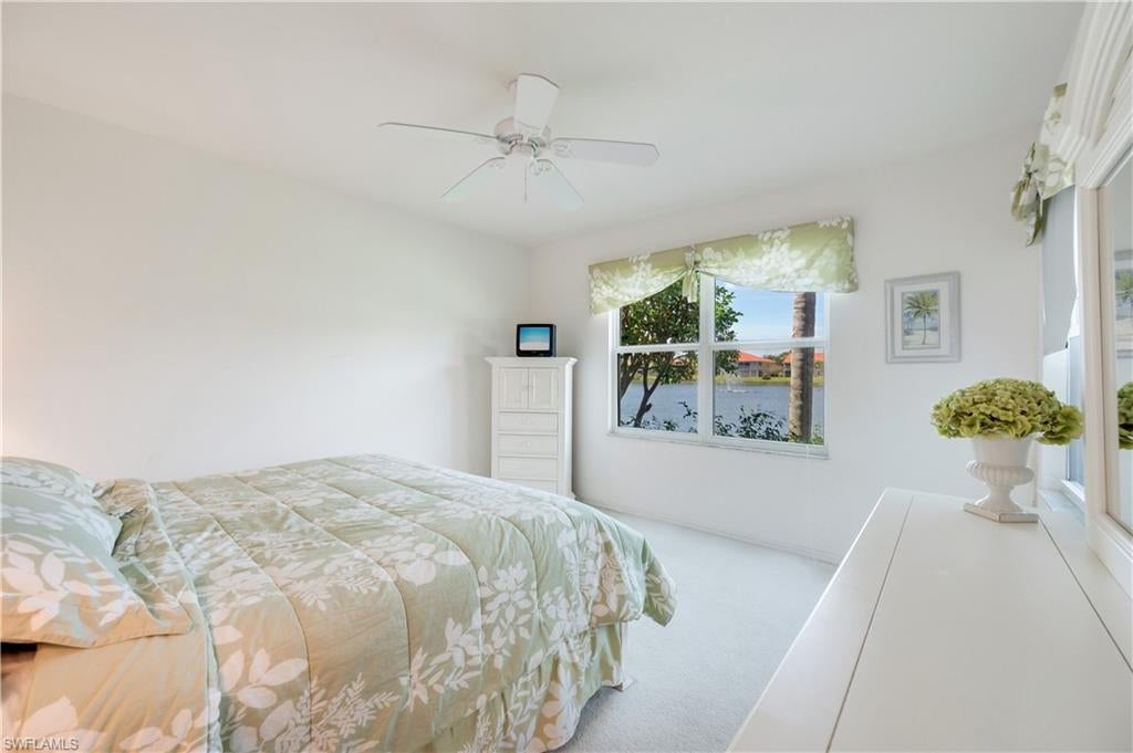 HUNTINGTON LAKES - Residential