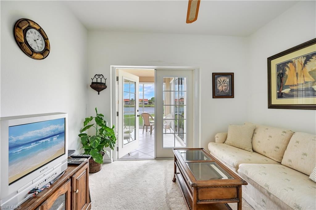 HUNTINGTON LAKES - Residential