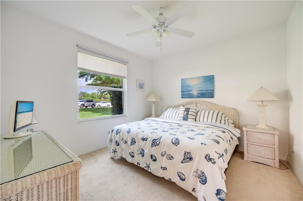 HUNTINGTON LAKES - Residential