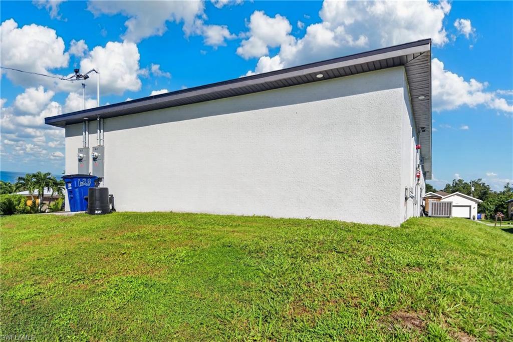 CAPE CORAL - Residential Income