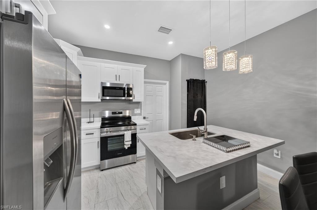 CAPE CORAL - Residential Income