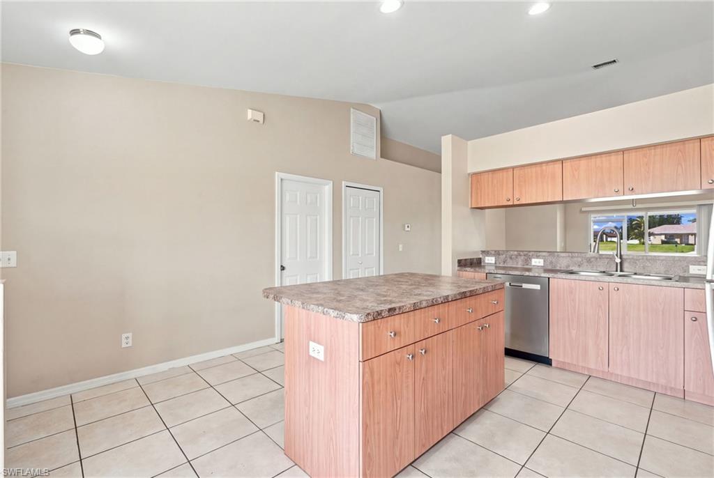 CAPE CORAL - Residential Income
